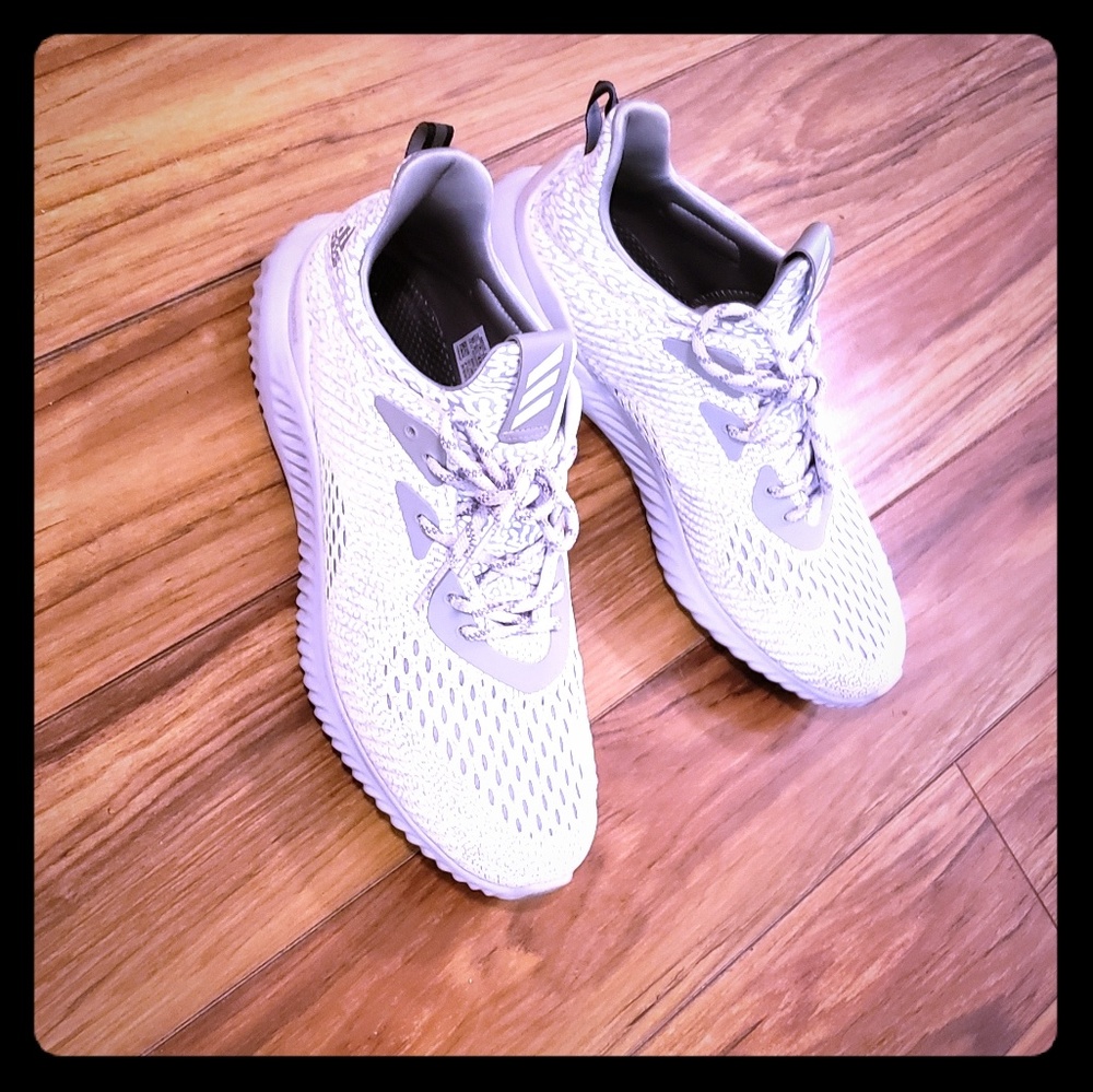 Adidas Alphabounce